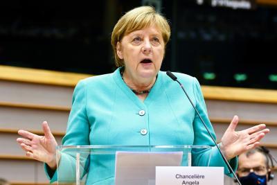  UN Grants Nansen Refugee Award To Former German Chancellor Merkel 