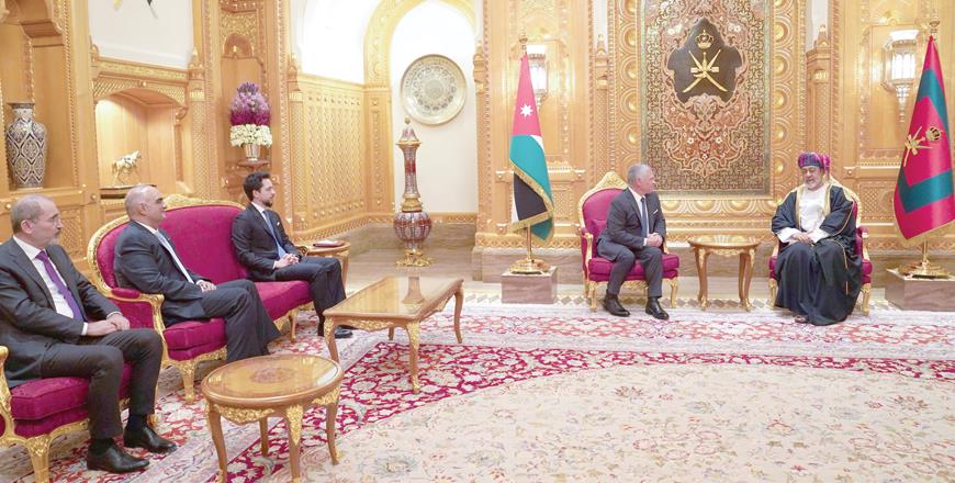 King Holds Talks With Oman Sultan In Muscat