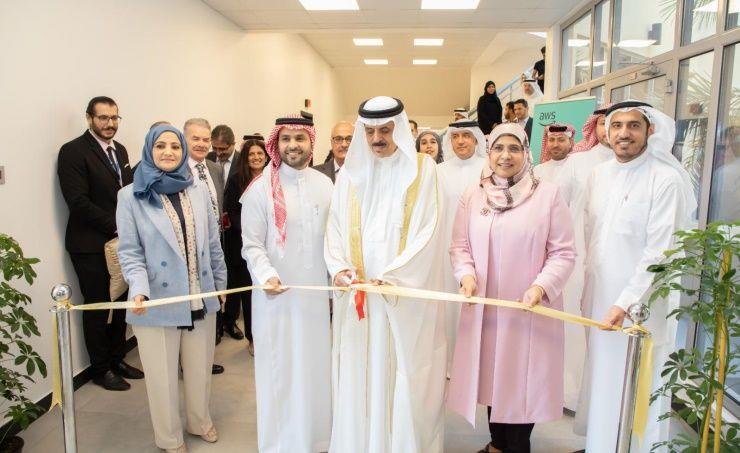 وزير التربية والتعليم: جامعة البحرين تشهد تطورات نوعية في العهد الزاهر لجلالة الملك المعظم