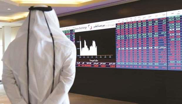 Gulf Retail Investors, Domestic Funds Lift QSE    Islamic Index Outperforms