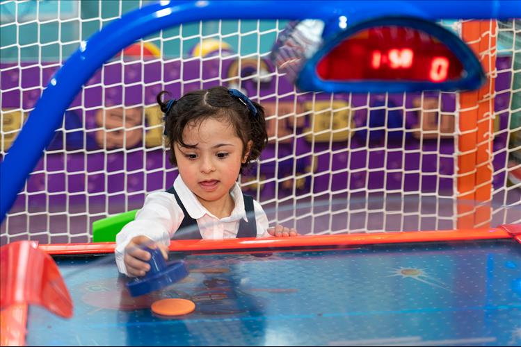 Al-Assima Mall Hosts Children Entertainment Activity