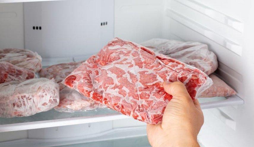 كيف يمكنك تذويب اللحوم المجمدة بأسرع وقت ممكن