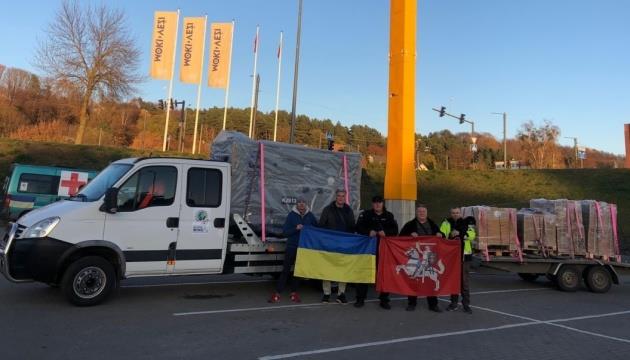 First Batch Of Generators Arrives In Ukraine From Lithuania