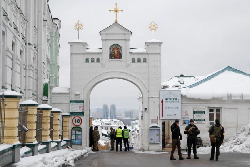 Russia Slams Ukraine's 'Godless, Immoral' Raid On Kyiv Monastery