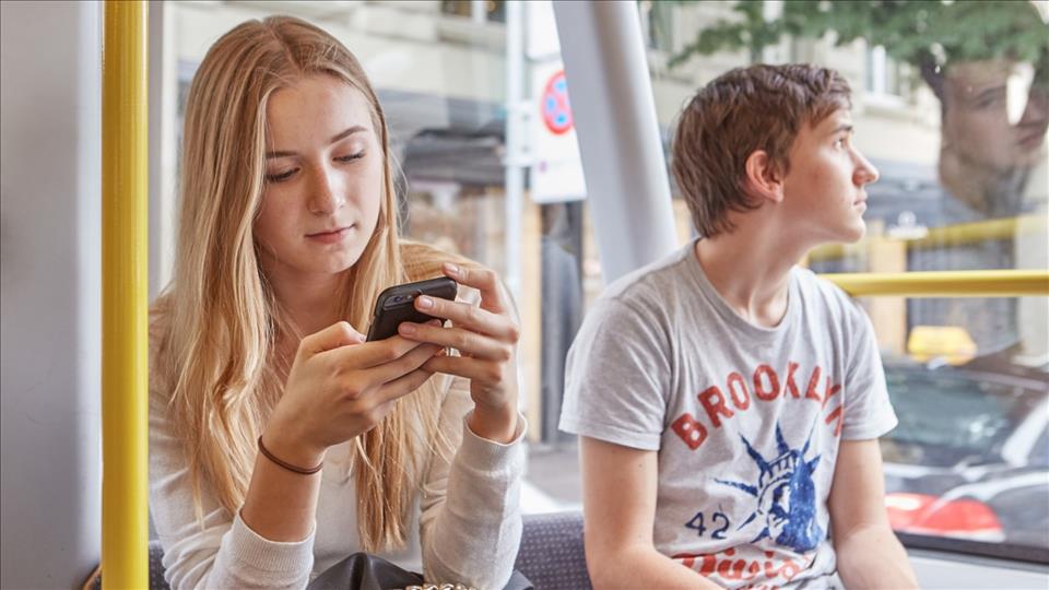 زيادة حادة في تعرّض المراهقين السويسريين للتحرش الجنسي عبر الإنترنت