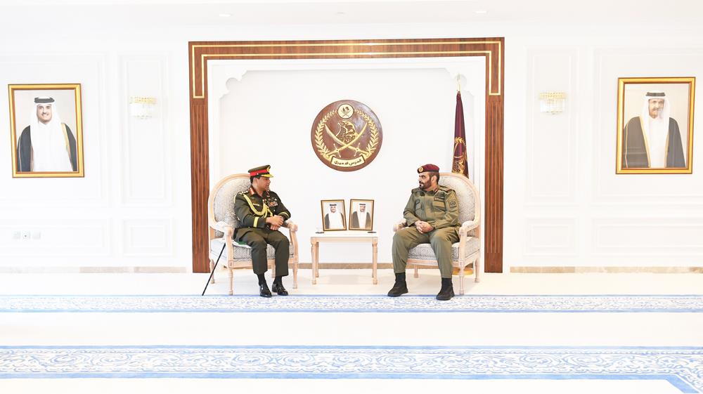 Amiri Guard Commander Meets Bangladeshi Chief Of Staff