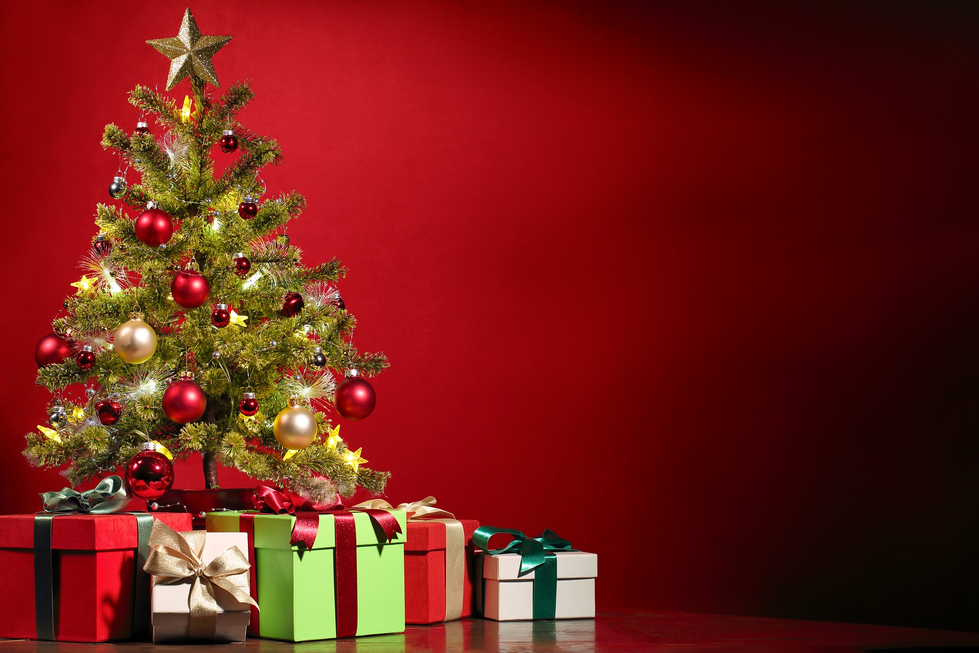 Christmas Gift Fever: Protect Personal Details and Money Shopping Online
