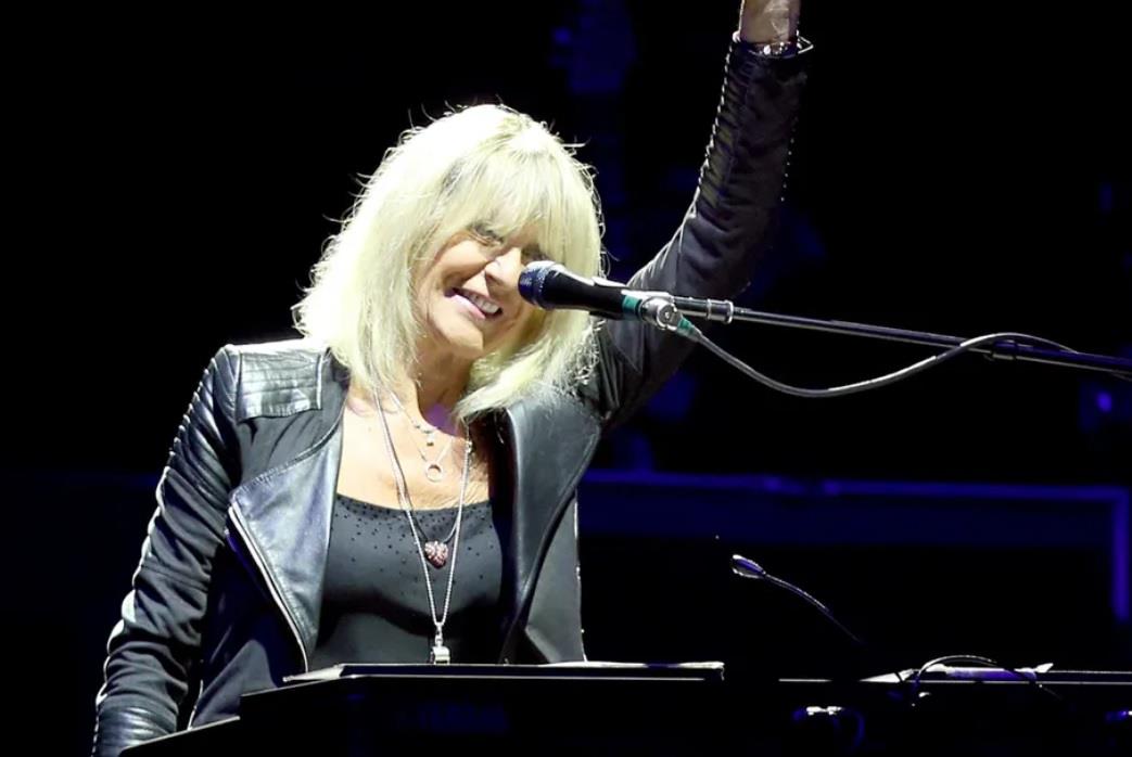 Fleetwood Mac Singer-Songwriter Christine Mcvie Dies Aged 79