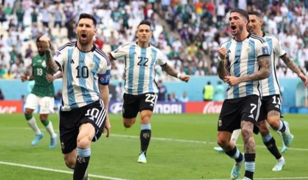 الموعد والقنوات الناقلة والتشكيل المتوقع لمباراة الأرجنتين ضد أستراليا في كأس العالم