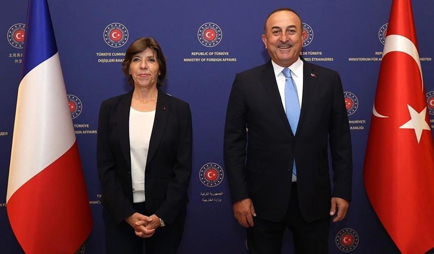Turkish, French Fms Hold Phone Talk