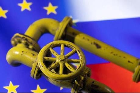 أوروبا: حظر واردات النفط الروسي يدخل حيز التنفيذ اليوم