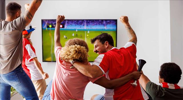 خبراء في علم النفس: مشاهدة مباريات كأس العالم تطيل العمر'