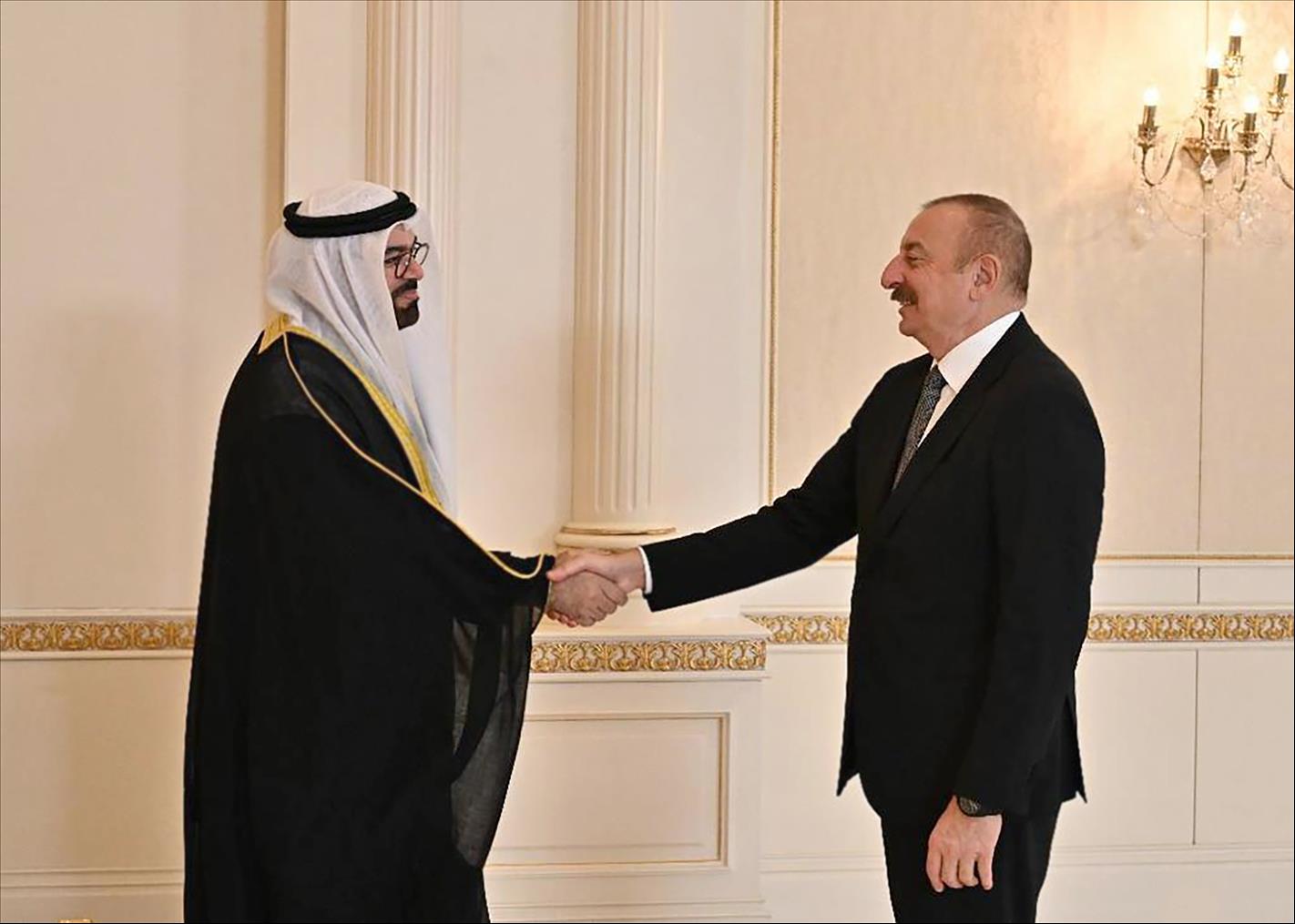 ​رئيس جمهورية أذربيجان يستقبل وفداً حكومياً إماراتياً'