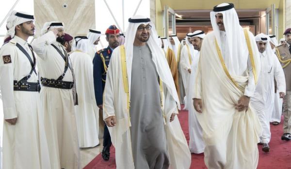 أمير قطر يستقبل الرئيس الإماراتي في أول زيارة منذ المصالحة الخليجية