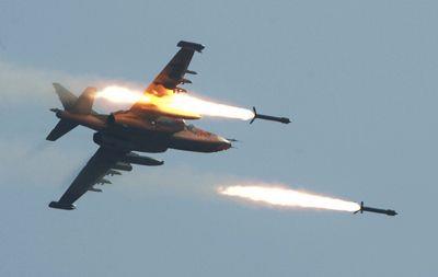 Iraqi Military Says Kills 6 IS Militants In Airstrike