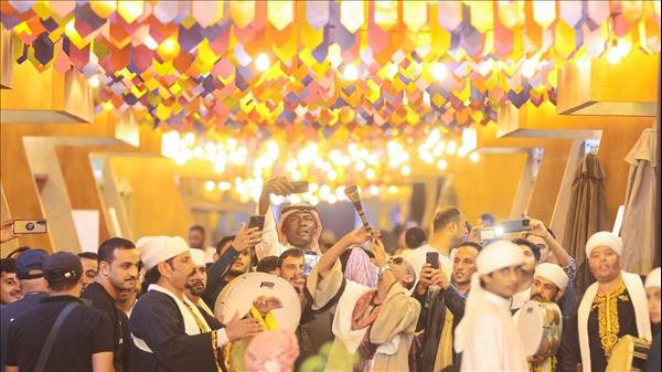Abu Dhabi: Local, Arab Folk Musicians Serenade Visitors At Al Dhafra Book Festival