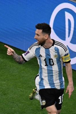  Messi Happy To Qualify For Semifinals 