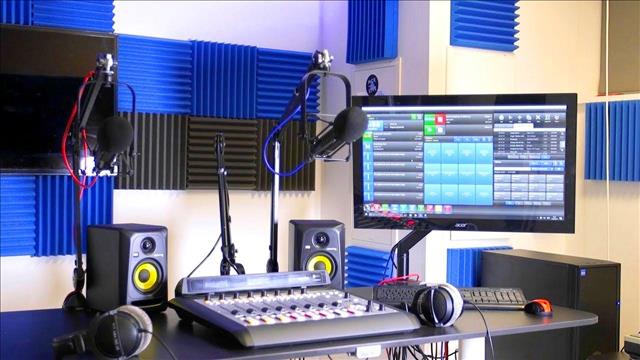 Azerbaijan Proposes Setting Tariffs For Radio Frequencies By Digital Development Ministry
