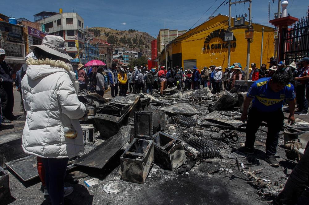 US Calls For 'Restraint' In Peru Protests, Backs Probe Into Deaths