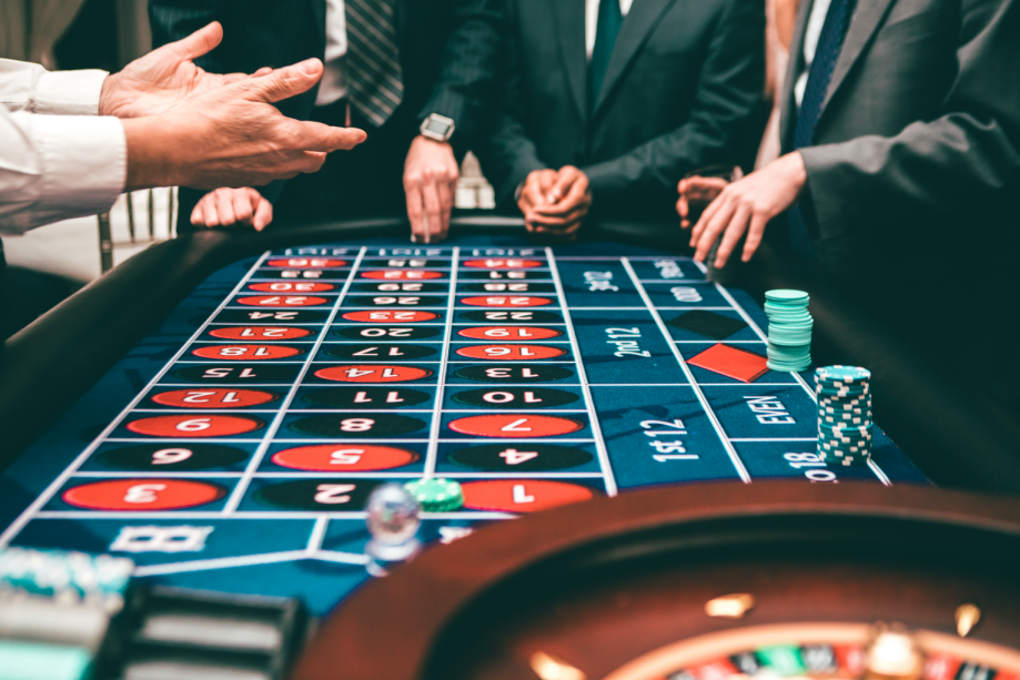 Top 10 Key Tactics The Pros Use For play online casino