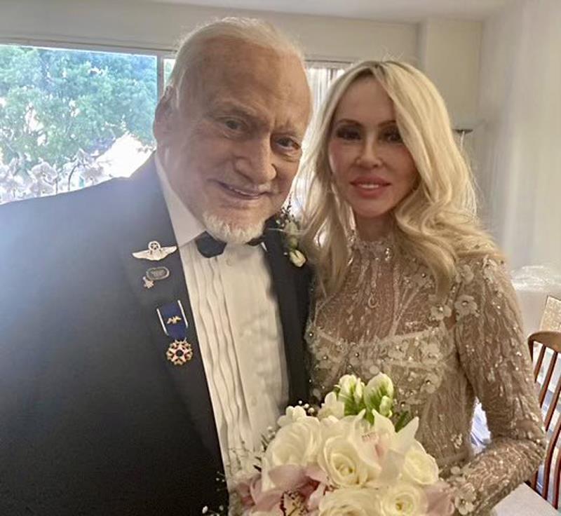 Buzz Aldrin, Second Man On The Moon, Marries On 93Rd Birthday