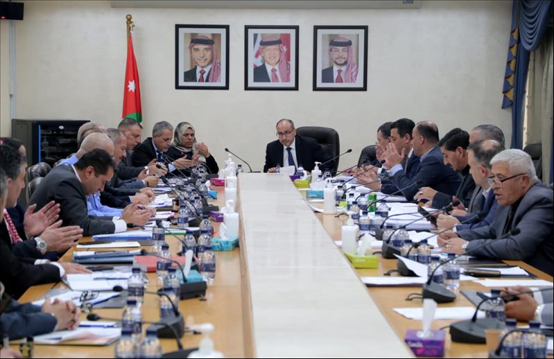 المالية النيابية تناقش موازنة وزارة الداخلية والامن العام