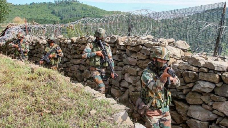 R-Day: Army On High Alert Along Loc
