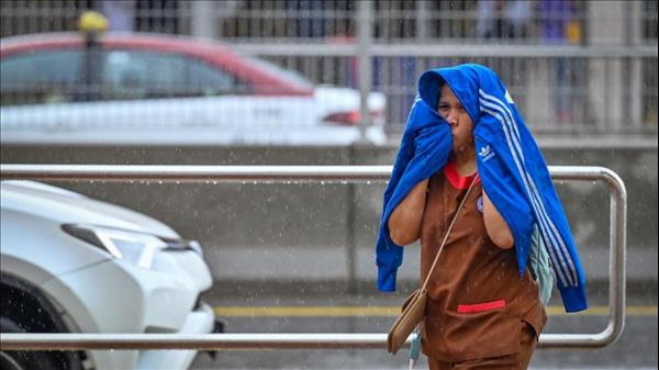 Look: Residents In UAE Get Drenched In Heavy Rains, As Traffic Slows Down On Roads