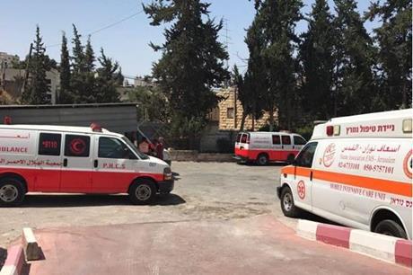 إصابة عشرات المرضى بالاختناق خلال اعتداء الاحتلال على مستشفى جنين
