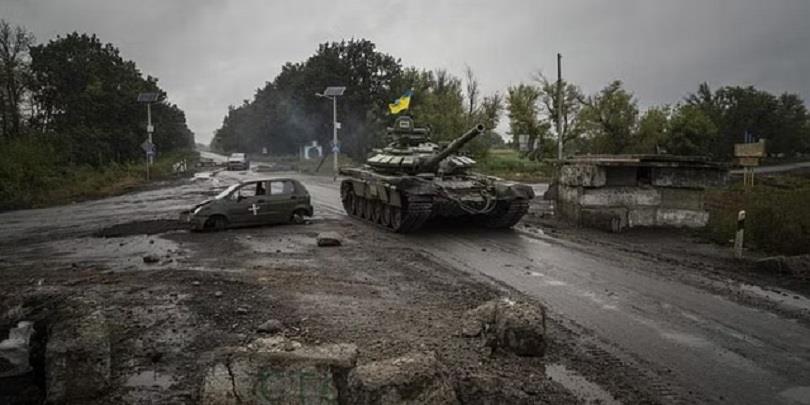 Western Tanks Would 'Burn' In Ukraine, Says Russia