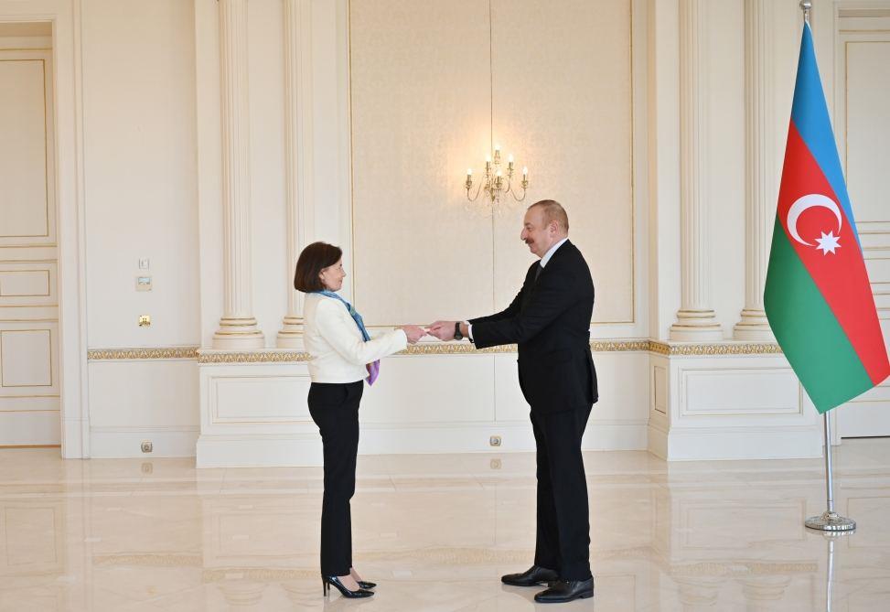 President Ilham Aliyev Receives Credentials Of New French Ambassador To Azerbaijan (PHOTO)