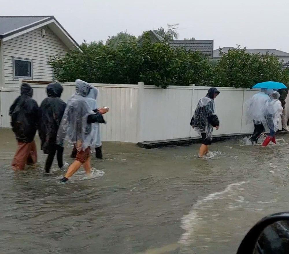 Torrential Rains, Flash Floods Lash Auckland    Elton John Concert Cancelled