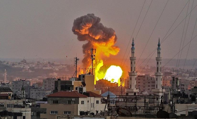 Israeli Jets Bombard Gaza One Day After Jenin Massacre