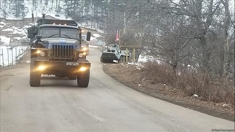 Six More Vehicles Of Russian Peacekeepers Pass Along Azerbaijan's Lachin-Khankendi Road