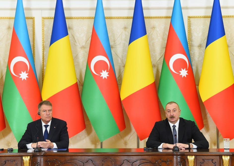 Azerbaijani, Romanian Presidents Make Press Statements