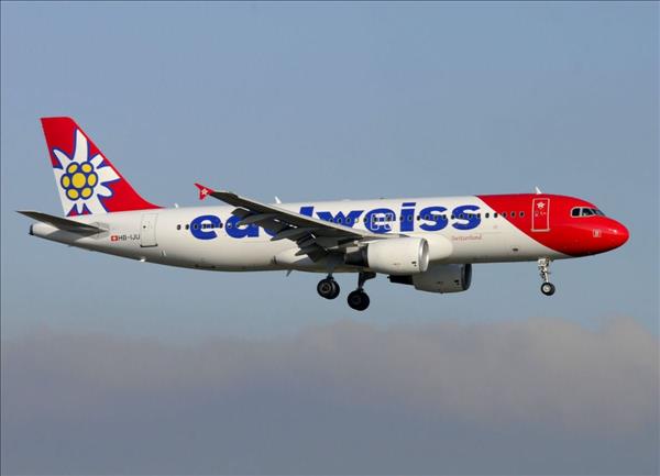المملكة تستقبل أول رحلة طيران لسياح عبر شركة اديلويس منخفضة التكاليف