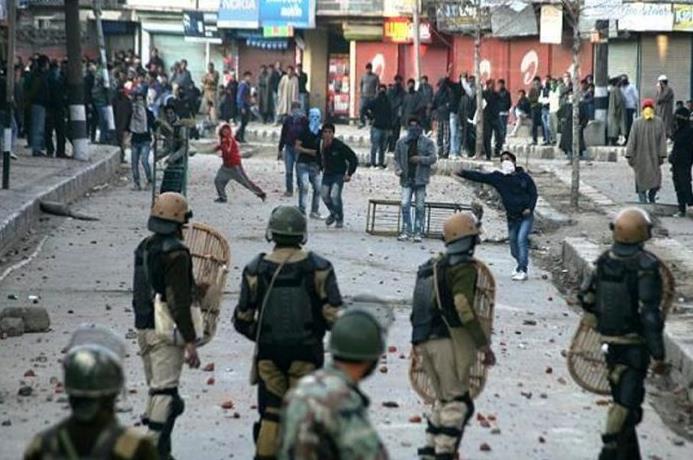 Pakistan Extends Unwavering Support To Kashmiris: MP Sharif