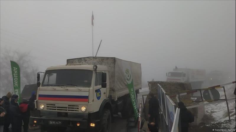 Convoy Of Russian Peacekeepers Passes Freely Along Azerbaijan's Lachin-Khankendi Road