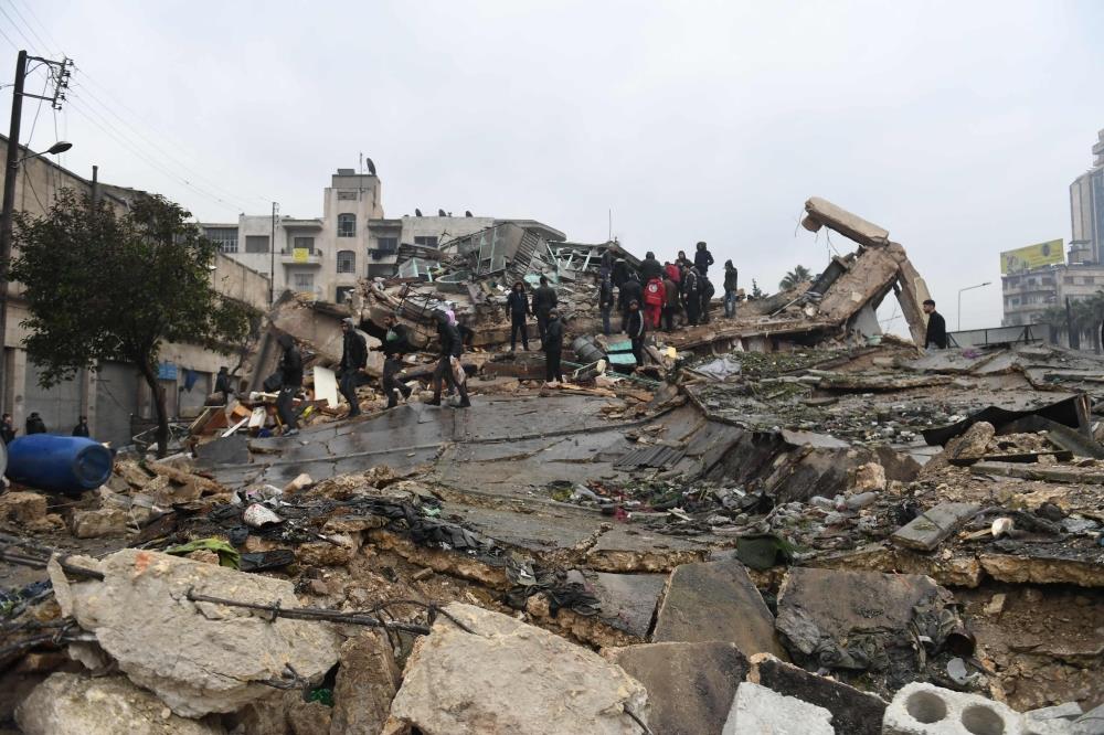 Major Quake Kills Hundreds Across Turkey, Syria