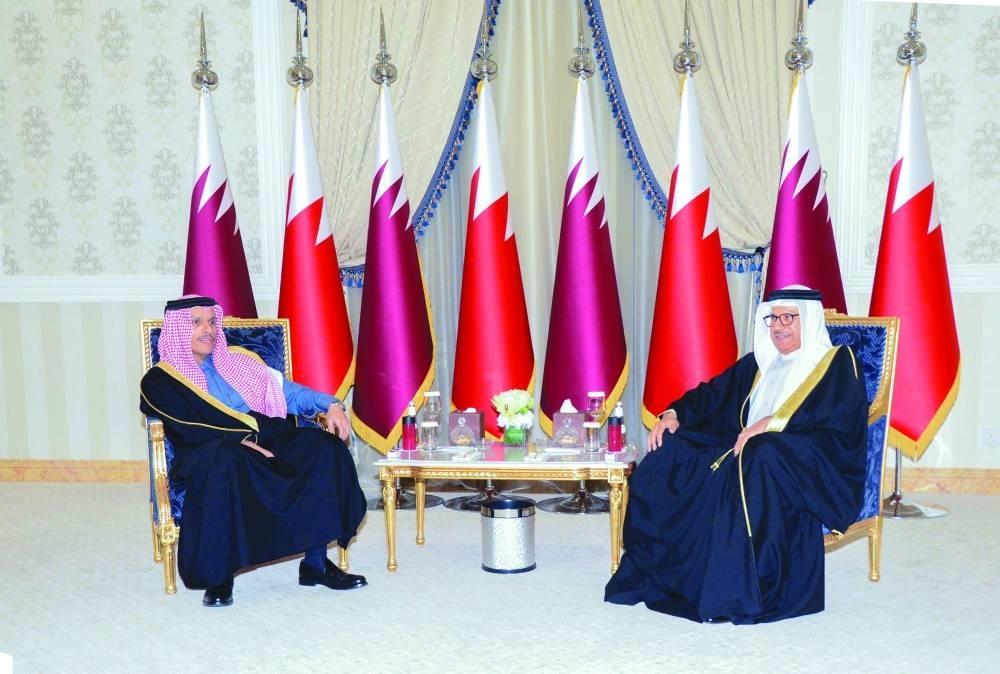 Qatar, Bahrain Fms Discuss Ways To 'End Pending Files'