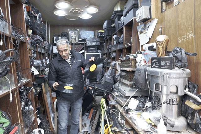 In West Bank, Last Vinyl Repairman Preserves Musical Heritage