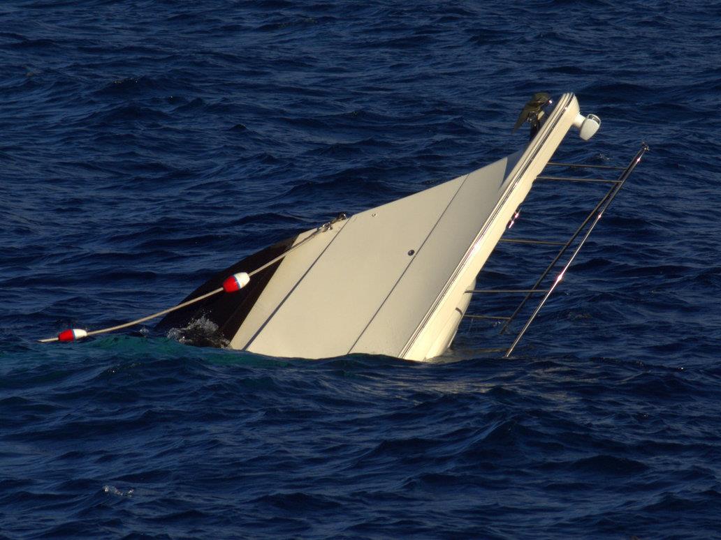 Six Drown After Tour Boat Capsizes Off Rio De Janeiro Coast