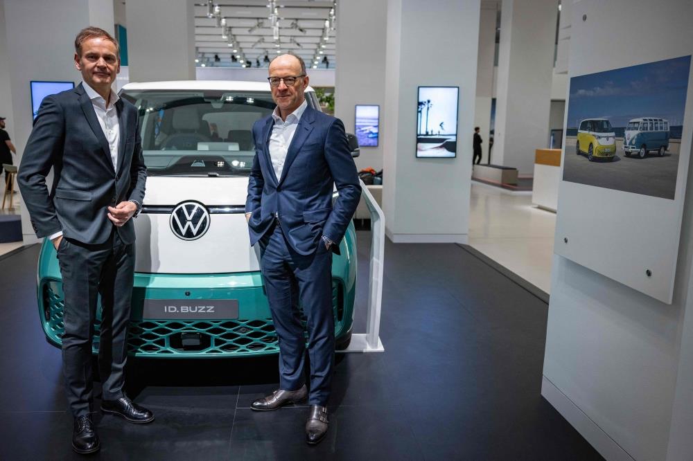Volkswagen Presents 25,000 Euros New Low-Price Electric Car