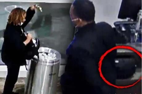 شاهد.. لحظة سرقة موظفة طيران حقيبة مسافر داخل مطار في أمريكا