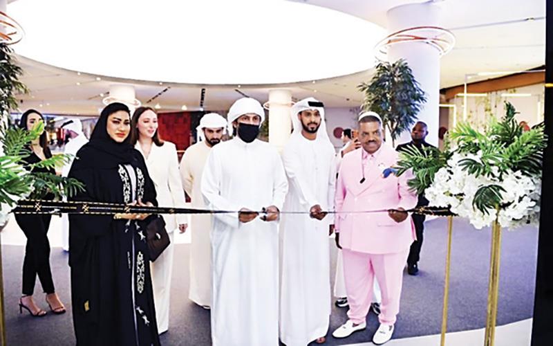 «دبي مول فاونتن فيوز» يضم أول متجر متعدد الأقسام في العالم' 