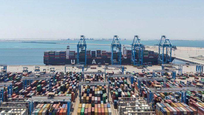 Abu Dhabi's AD Ports Group To Invest $200 Mln In Egypt's Safaga Port