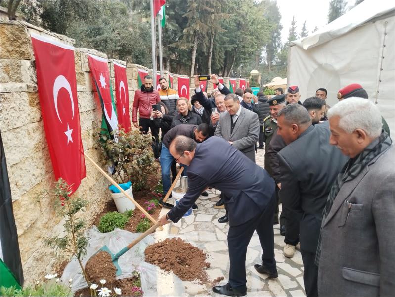 السفارة التركية تحتفل بيوم الشهيد في السلط