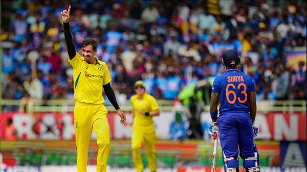 Mitchell Starc Produces Fiery Spell As India Bowled Out For 117 In 2Nd ODI