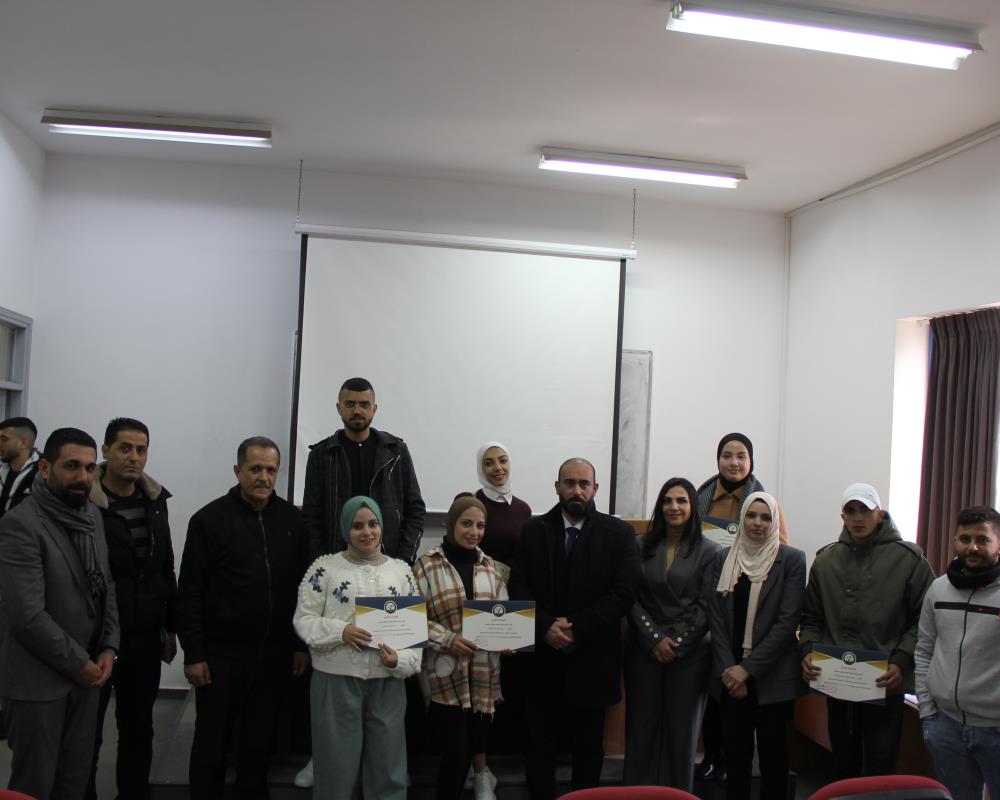 هيئة مكافحة الفساد تنظم لقاءً في جامعة فلسطين الاهلية لمعالجة مشاكل الطلبة مع المواصلات العامة