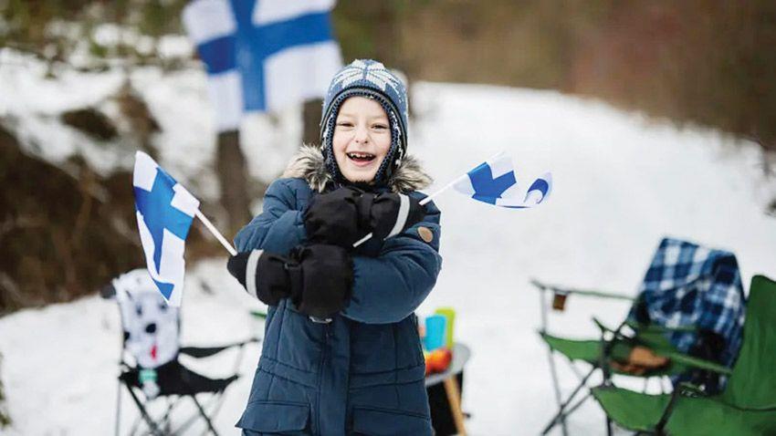 تقرير: فنلندا «أسعد بلد في العالم».. واللطف في أوكرانيا تزايد رغم الحرب